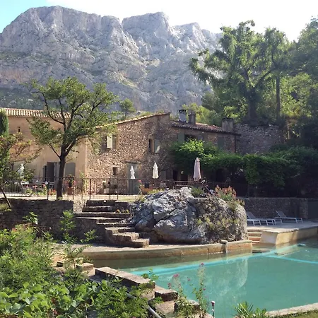 Le Moulin En Provence Panzió