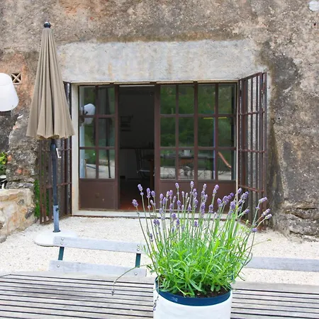 Panzió Le Moulin En Provence *